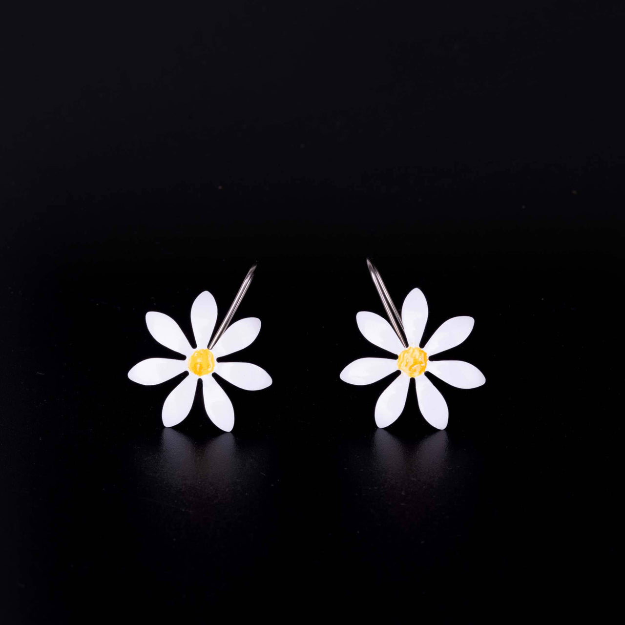 White Daisy Earrings